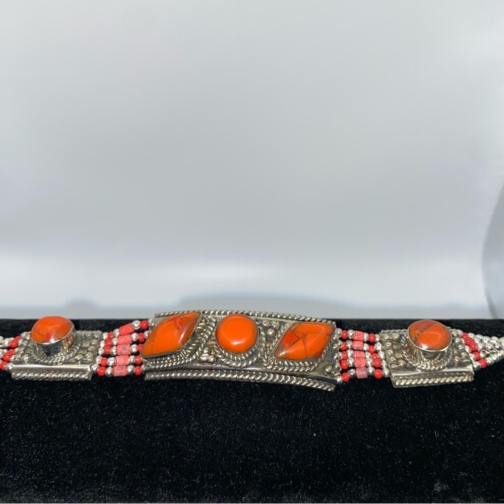 Tibetan gemstone bracelet - Picture 9 of 16